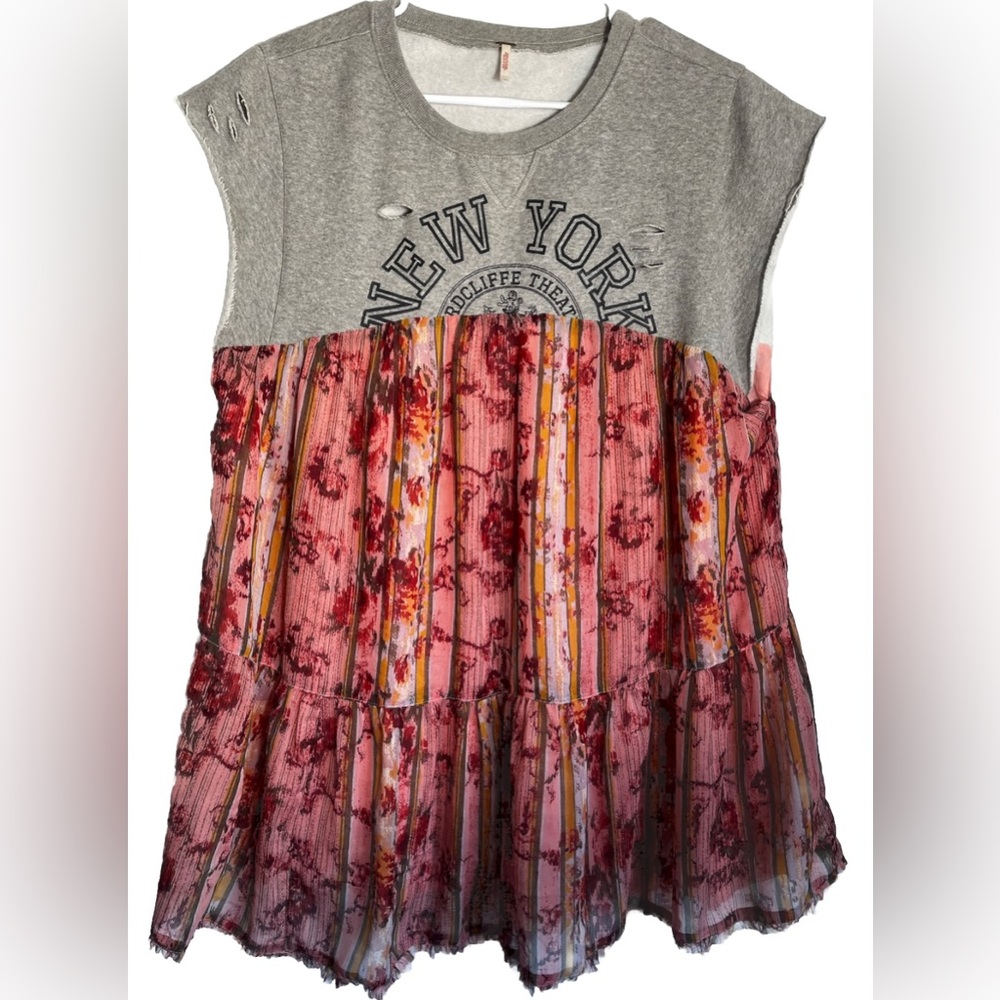 Free People Wallpaper Distressed Floral Sweatshirt Tunic Size XS - Picture 2 of 5